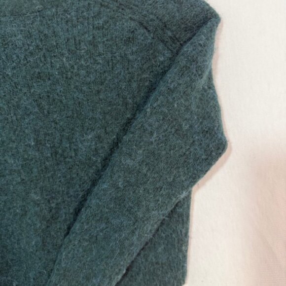 J.Crew Alpaca Wool Cardigan M Green Button Front Cropped Soft Cozy - Picture 9 of 9
